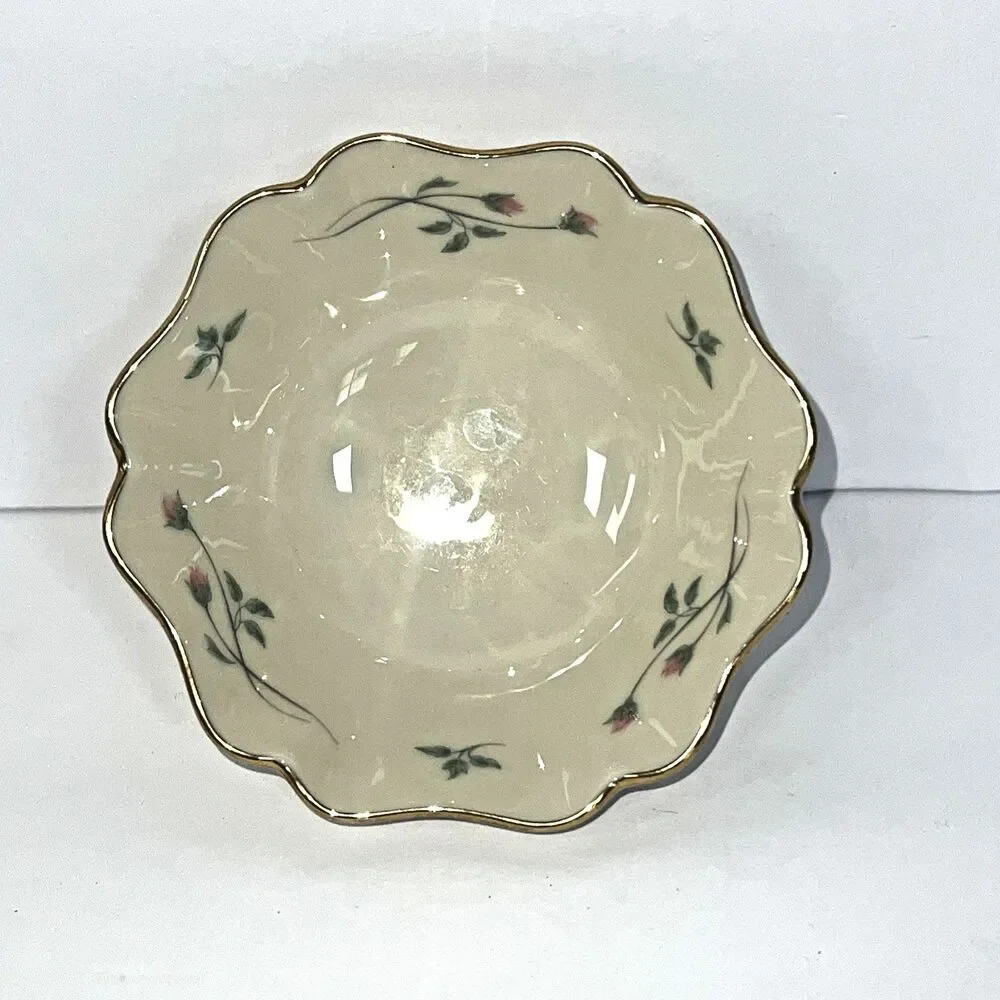 Lenox Rose Manor Bowl Dish Trinket Scalloped Gold Trim Ivory China USA 5.75